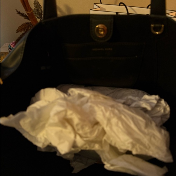 Michael Kors Black and Gold Women's Bag - Picture 3 of 4